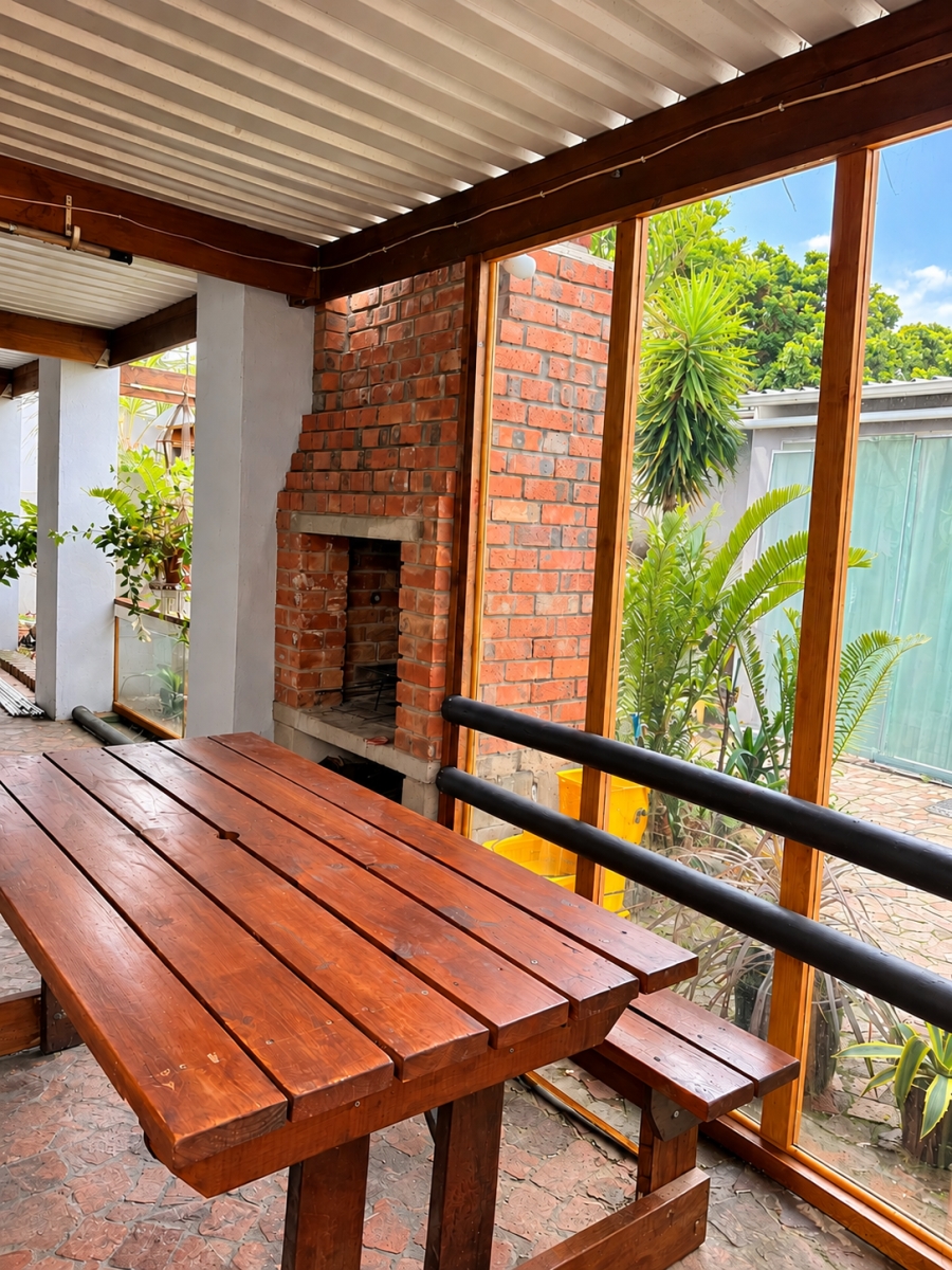 2 Bedroom Property for Sale in Richwood Western Cape